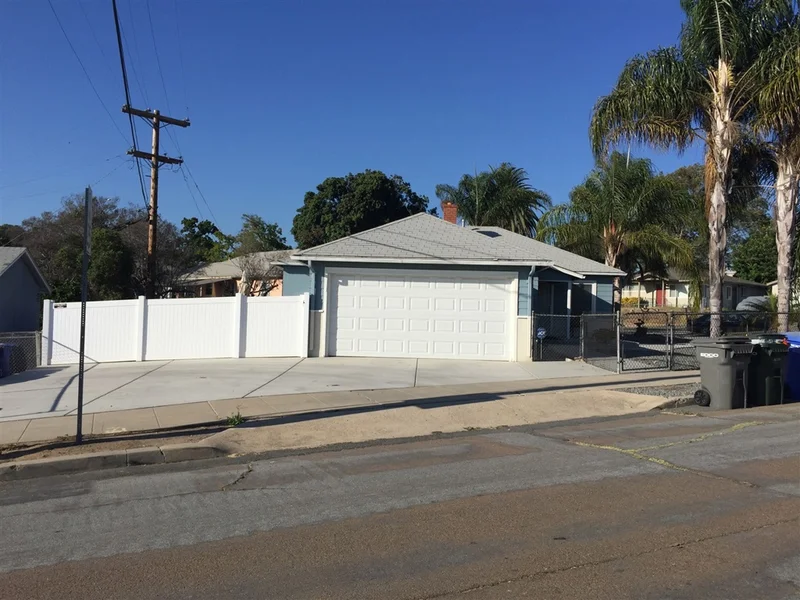 1906 Englewood Dr., Lemon Grove, CA 91945
