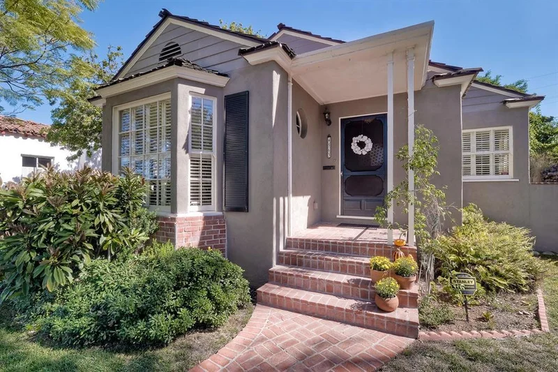 4563 Talmadge, San Diego, CA 92116