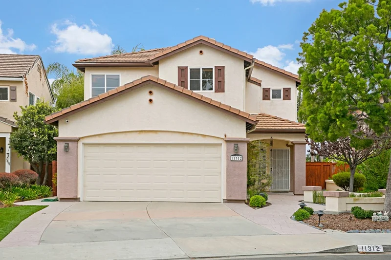11312 Village Ridge Rd., San Diego, CA 92131