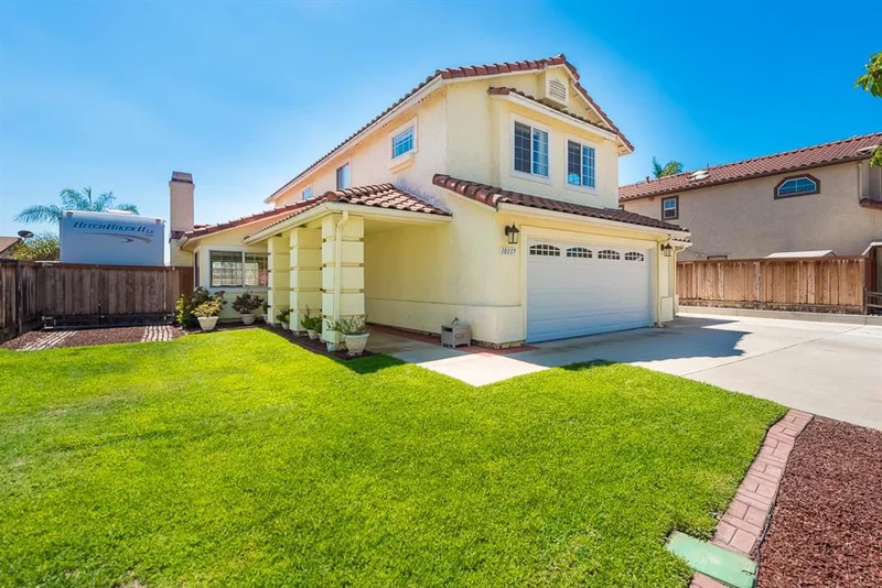 10117 Country Scenes, Santee, CA 92071