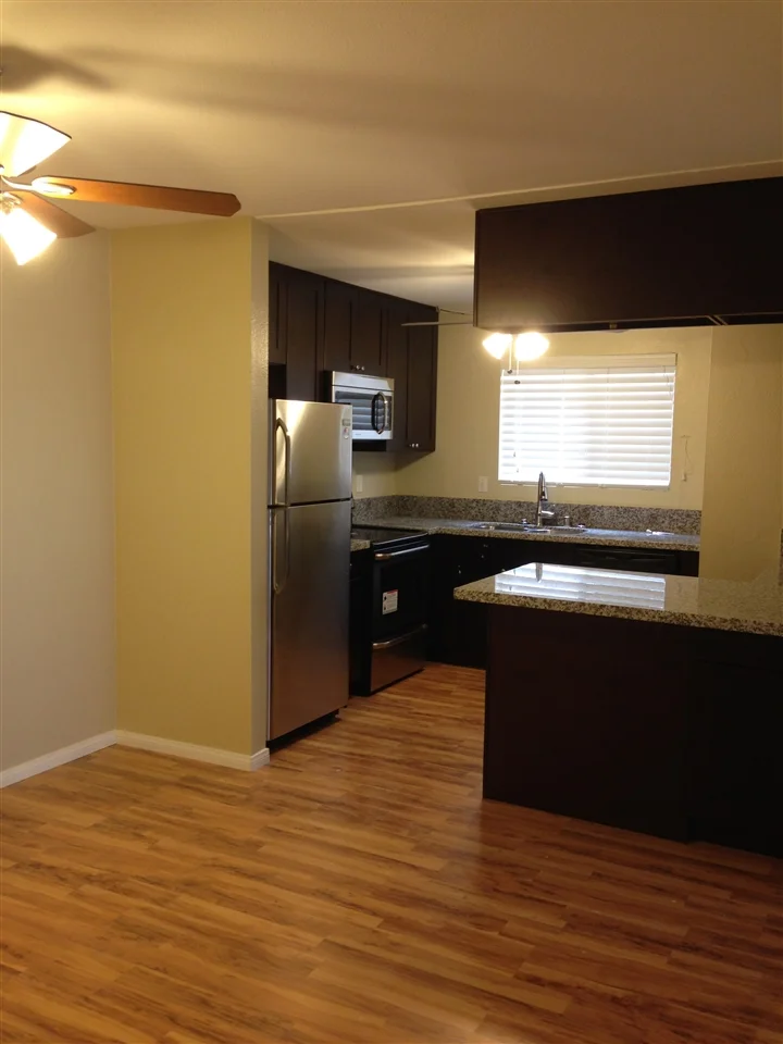 521 Sandalwood Place #1, Escondido, CA 92027