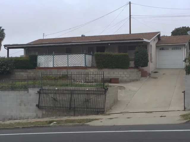 5520 Olvera St, San Diego, CA 92114