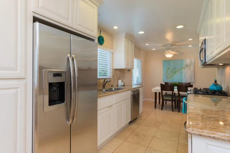 1131 S Spruce Street, Escondido, CA 92025