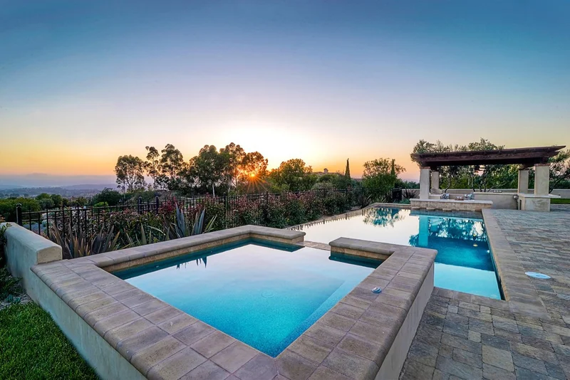 7909 Entrada De Luz East, San Diego, CA 92127