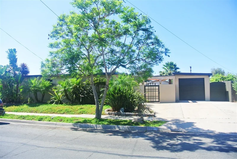 5438 Via Bello, San Diego, CA 92111