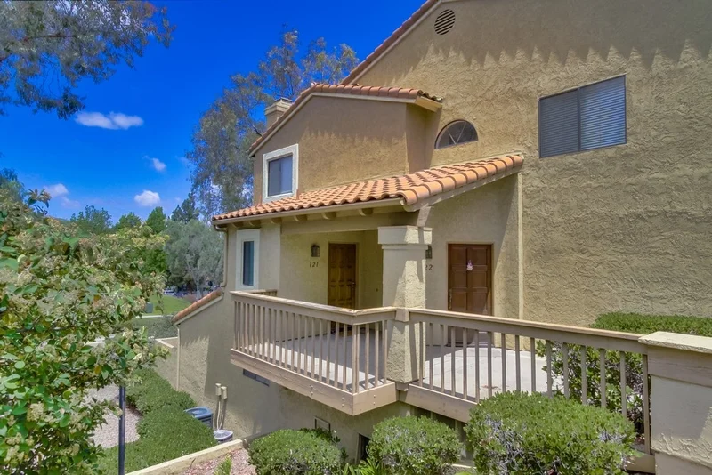 11896 Paseo Lucido 121, San Diego, CA 92128