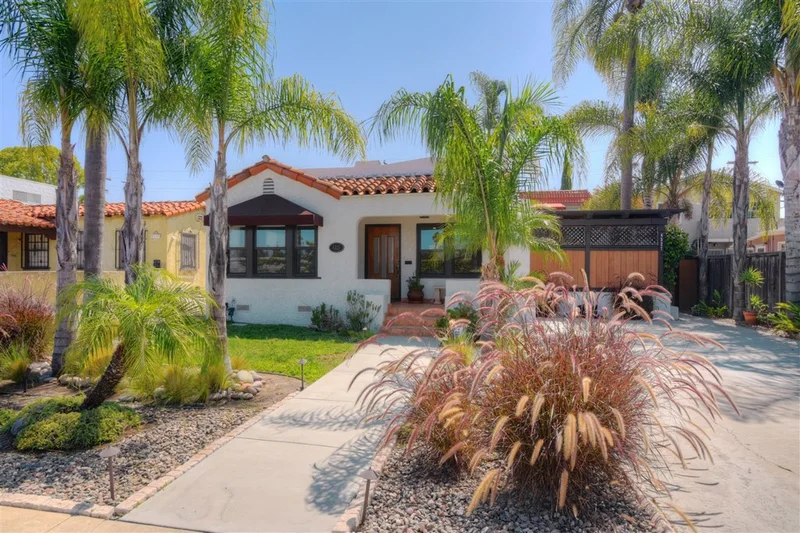 4525 Terrace, San Diego, CA 92116