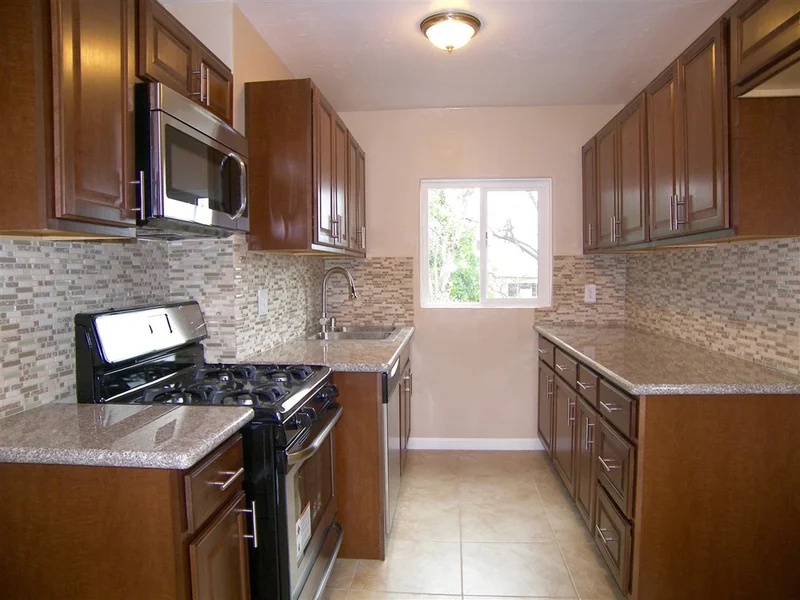 8683 Golden Ridge Rd., Lakeside, CA 92040
