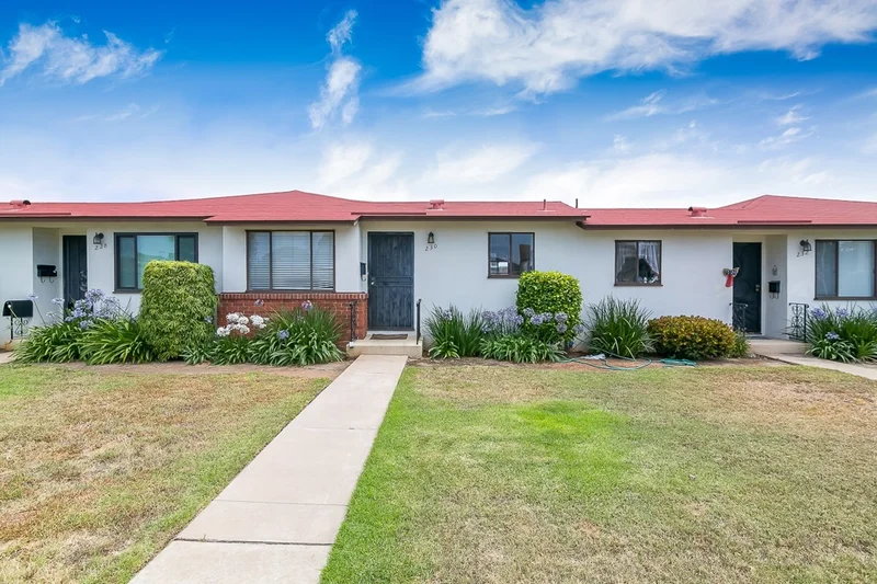 230 E Street, Chula Vista, CA 91910