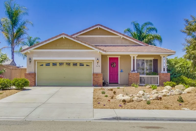 5470 Alexandrine, Oceanside, CA 92057