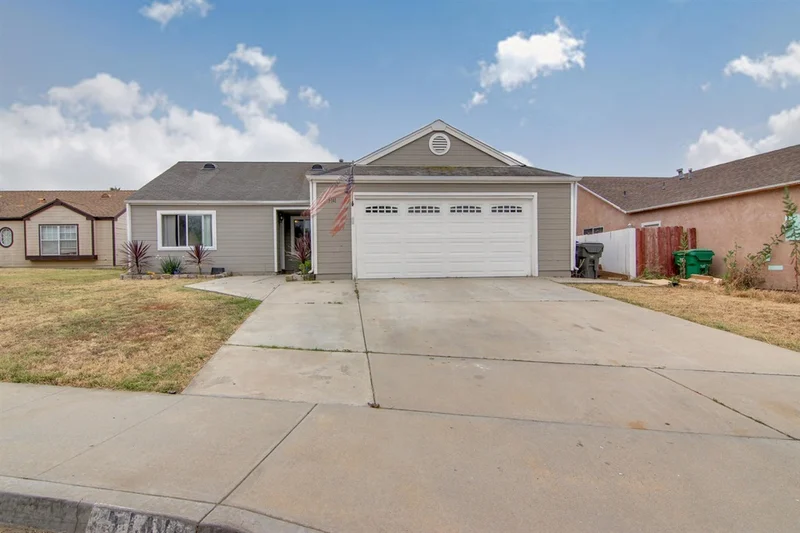5141 Francis St, Oceanside, CA 92057