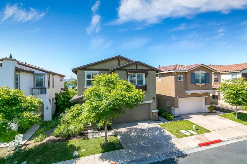 10057 Leavesly, Santee, CA 92071