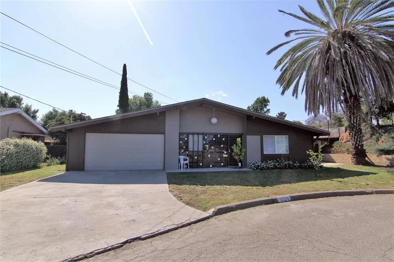2539 Kirkland, Escondido, CA 92029