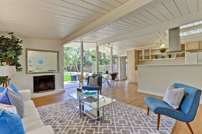 4183 Park Blvd, Palo Alto, CA 94306