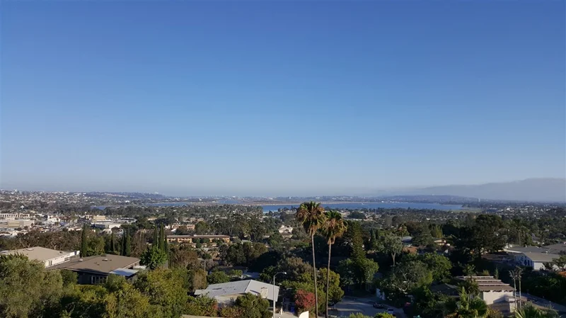 2605 Loring Street, San Diego, CA 92109