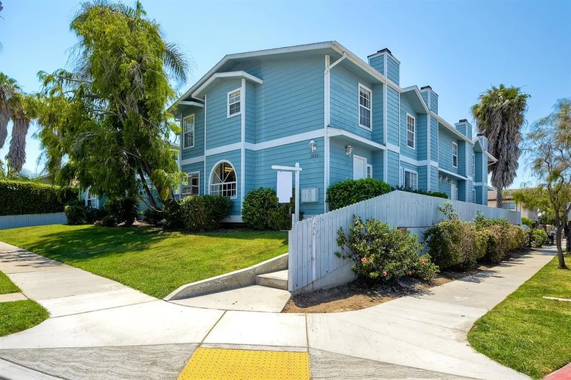 1005 Tourmaline #1, San Diego, CA 92109