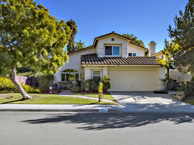 854 Gallery Drive, Oceanside, CA 92057