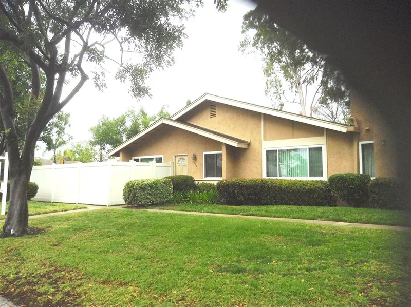 1904 Park Dale, Encinitas, CA 92024