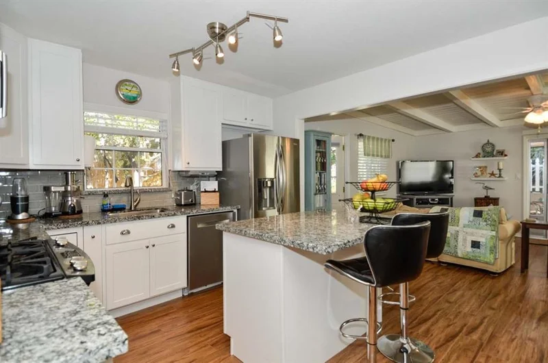 412 Foussat, Oceanside, CA 92054