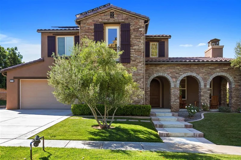 2729 Vistamonte Glen, Escondido, CA 92027