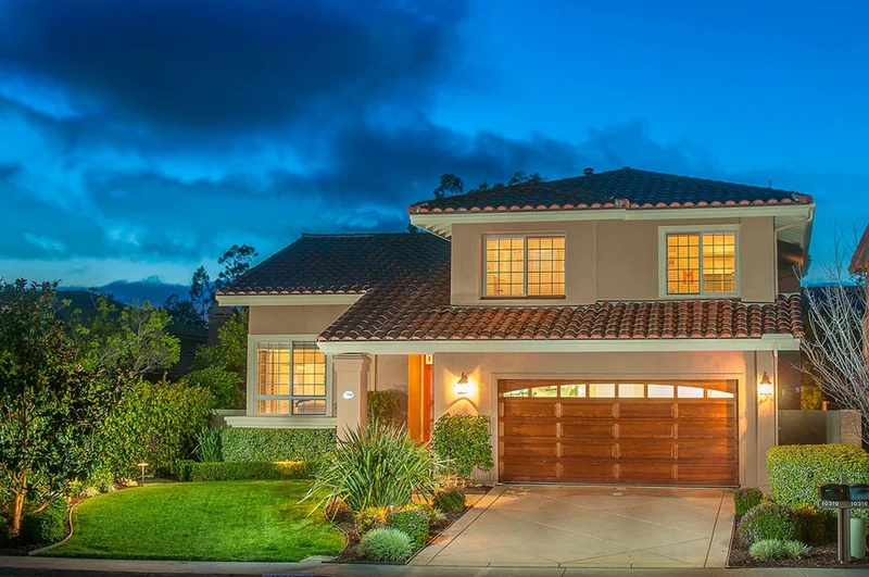 10310 Rue Finisterre, San Diego, CA 92131