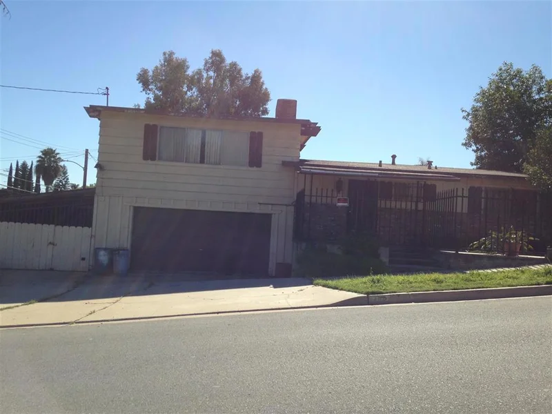 462 Maria Ave, Spring Valley, CA 91977