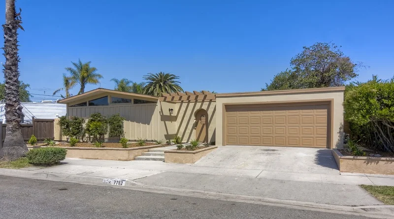 7762 Topaz Lake, San Diego, CA 92119