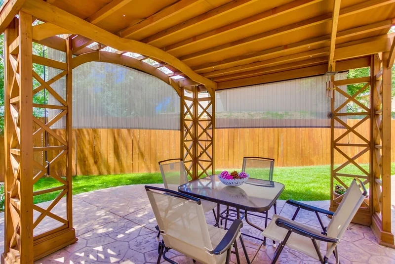 7913 Winter View Court, El Cajon, CA 92021
