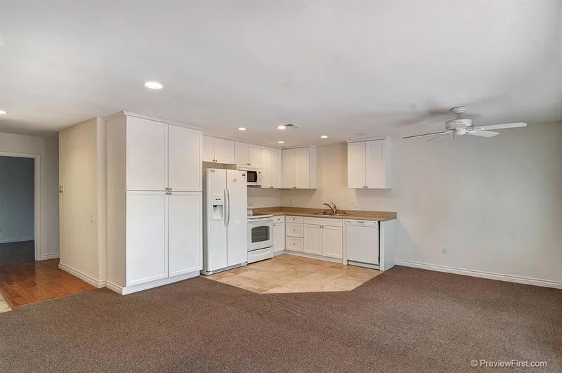 254 Holiday Way, Oceanside, CA 92057