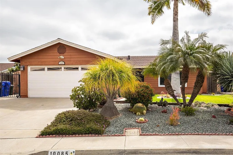 10085 Canright, San Diego, CA 92126