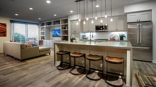2549 State St., Carlsbad, CA 92008