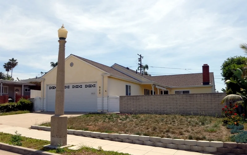 905 Leonard Ave, Oceanside, CA 92054