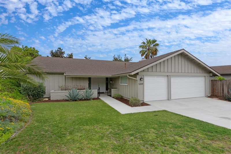 5209 Soledad Mountain Road, San Diego, CA 92109