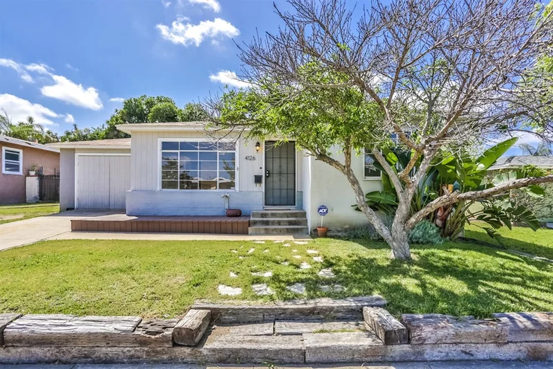 4126 Loma Alta Dr., San Diego, CA 92115
