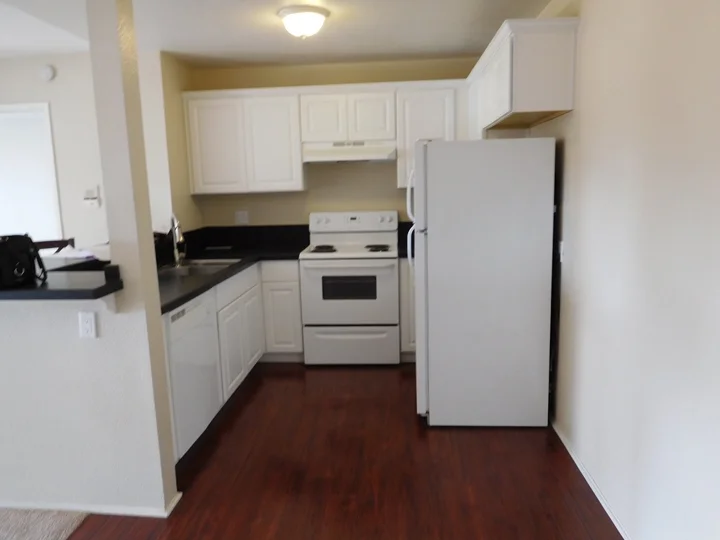 10400 Caminito Cuervo #241, San Diego, CA 92108