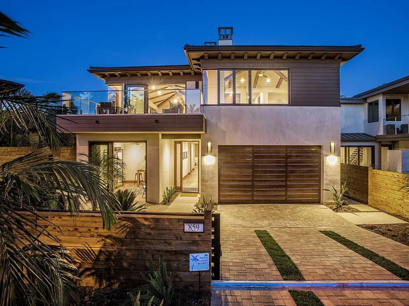 859 Neptune, Encinitas, CA 92024