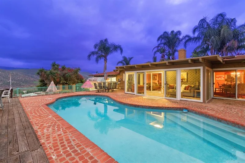 2954 Anaheim Street, Escondido, CA 92025