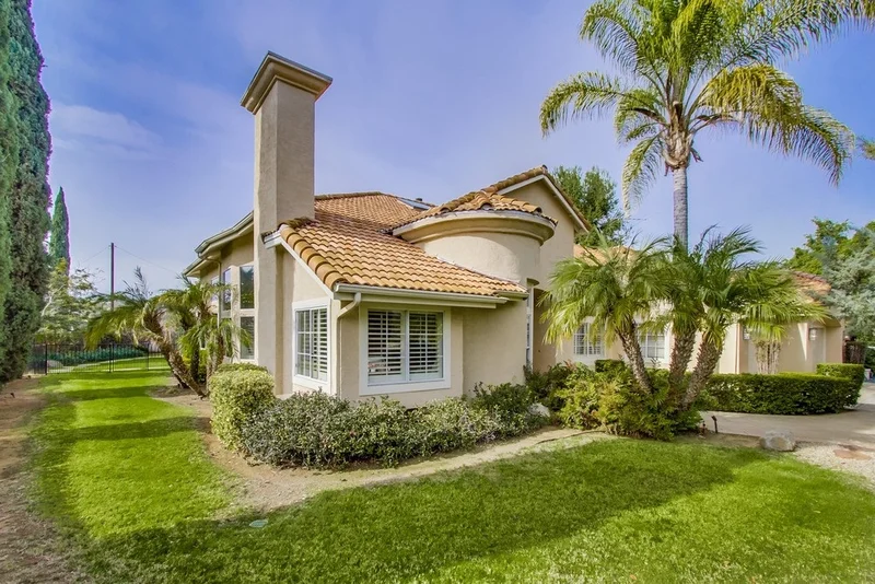 1001 Landavo Rancho Rd., Escondido, CA 92027