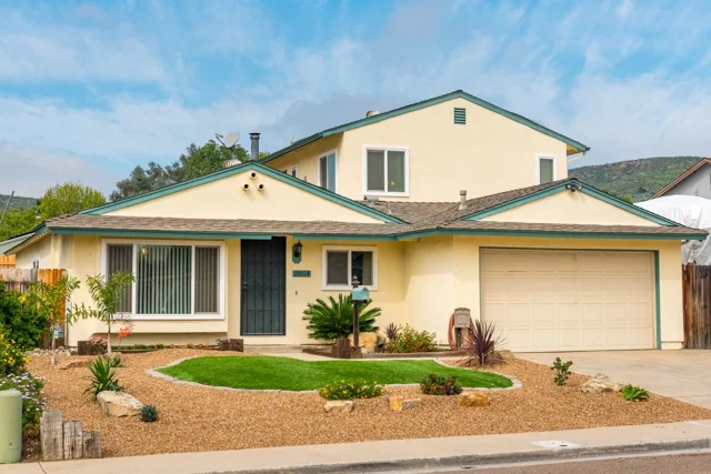 10014 Gem Tree Way, Santee, CA 92071