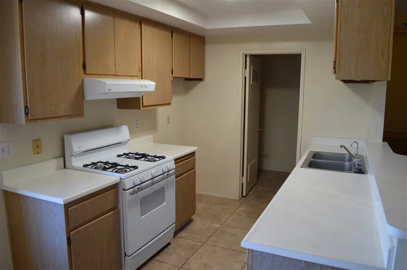 552 Canyon #27, Oceanside, CA 92054