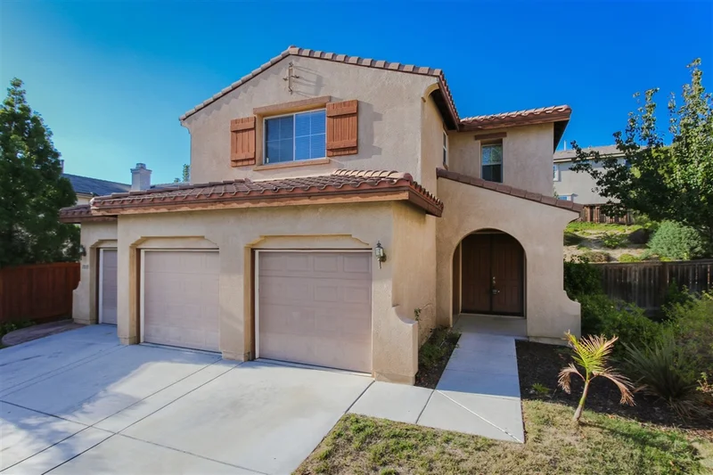 1010 Greenway Road, Oceanside, CA 92057