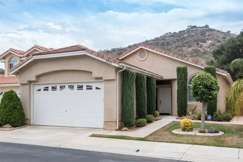 29525 Platanus, Escondido, CA 92026