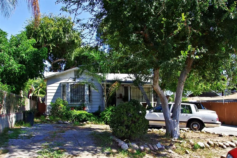 619 Stork St, San Diego, CA 92114