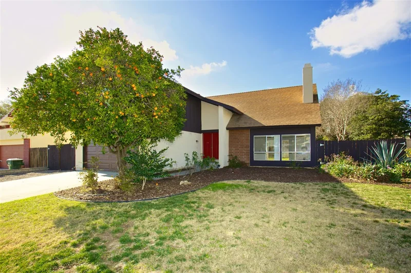 1233 Borden Road, Escondido, CA 92026