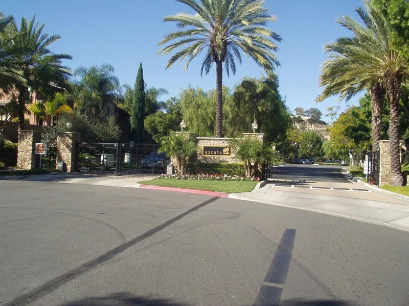 2725 Matera, San Diego, CA 92108