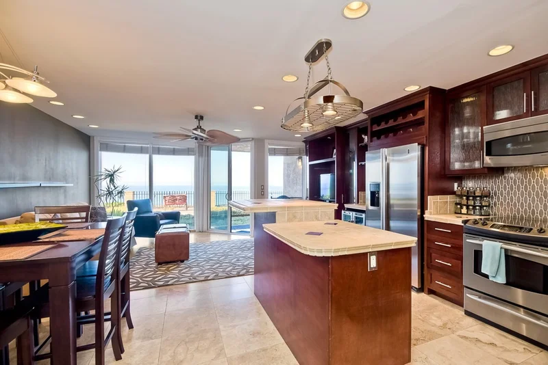 190 Del Mar Shores Terrace #12, Solana Beach, CA 92075