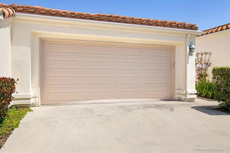 8926 Circle R View Ln, Escondido, CA 92026