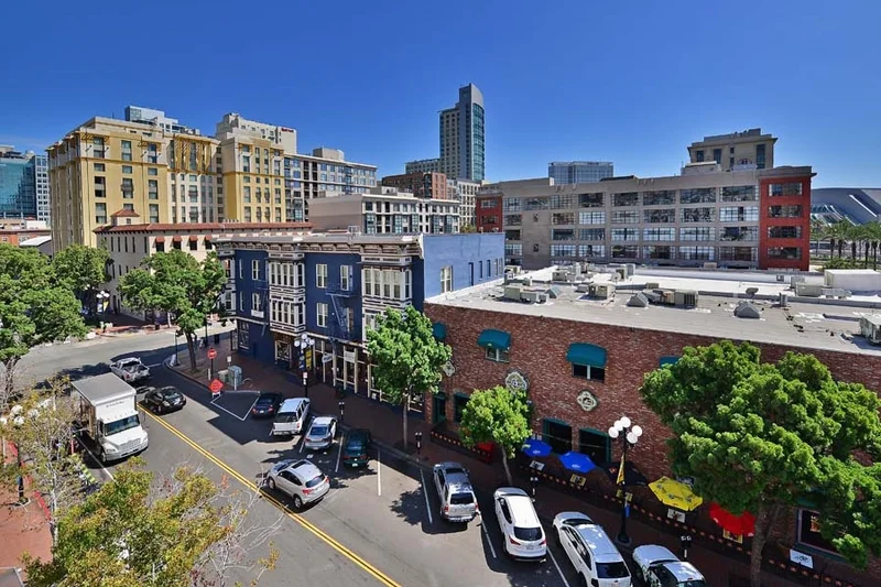 450 J Street #5231, San Diego, CA 92101