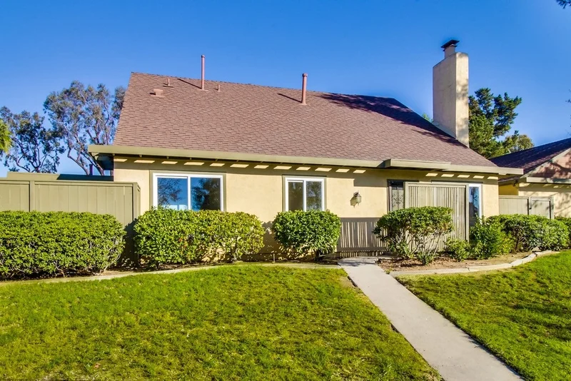 8879 Hillery Drive, San Diego, CA 92126