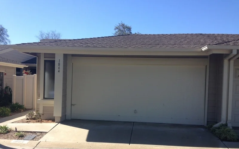 1864 Turnberry Dr, Vista, CA 92081